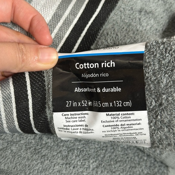 Mainstays Gray 2 Bath Towels cotton rich - Picture 4 of 5
